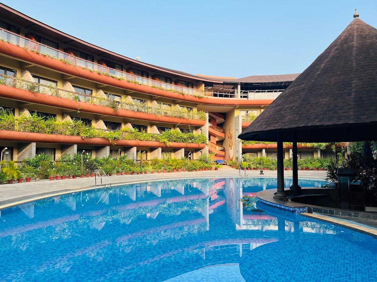 UDAY SUITES - THE AIRPORT HOTEL – photo 4