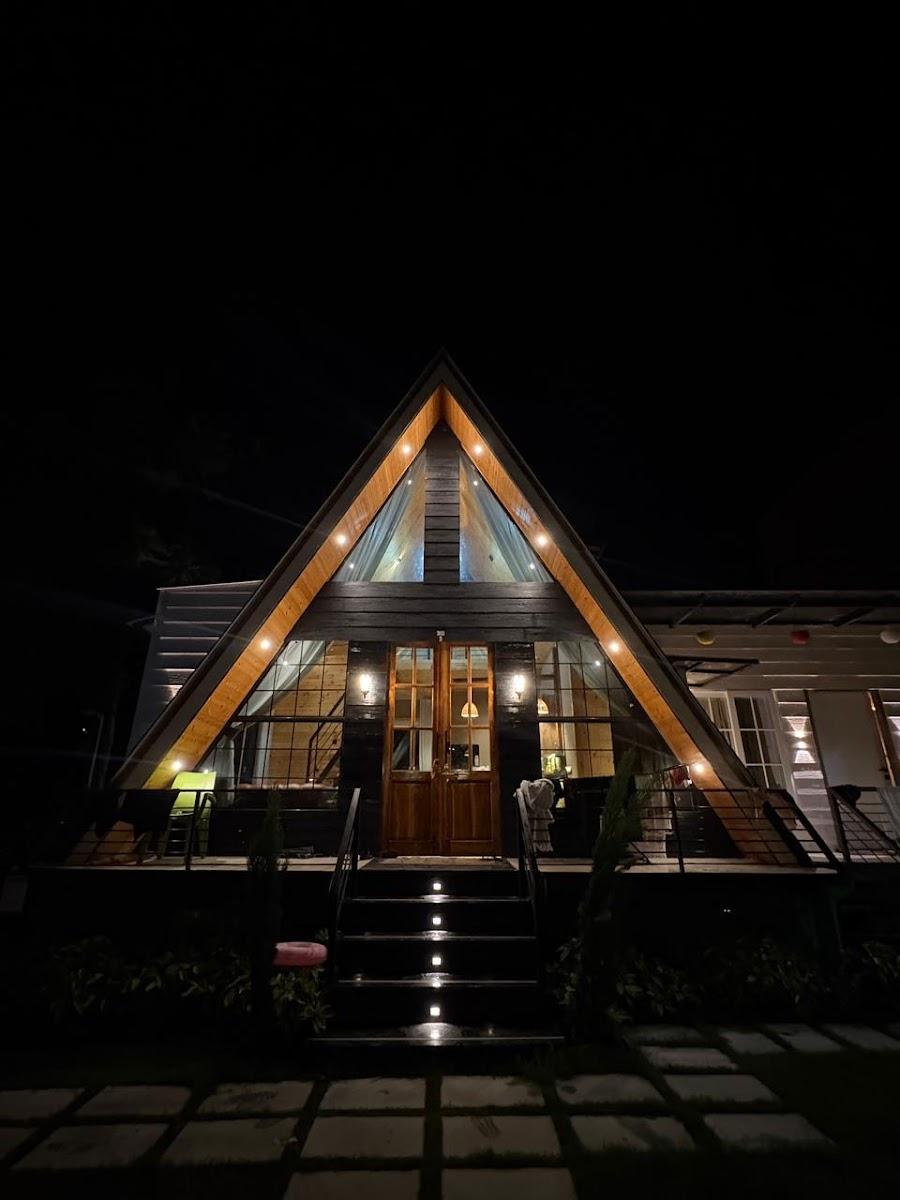 the brookside bungalow – photo 1