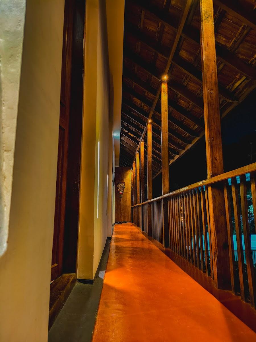 Kowdi house – photo 3