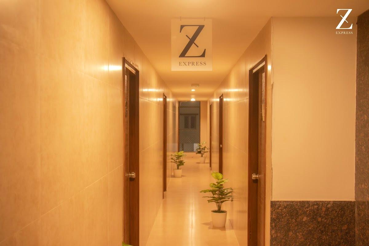 Z Express Marquis – photo 3