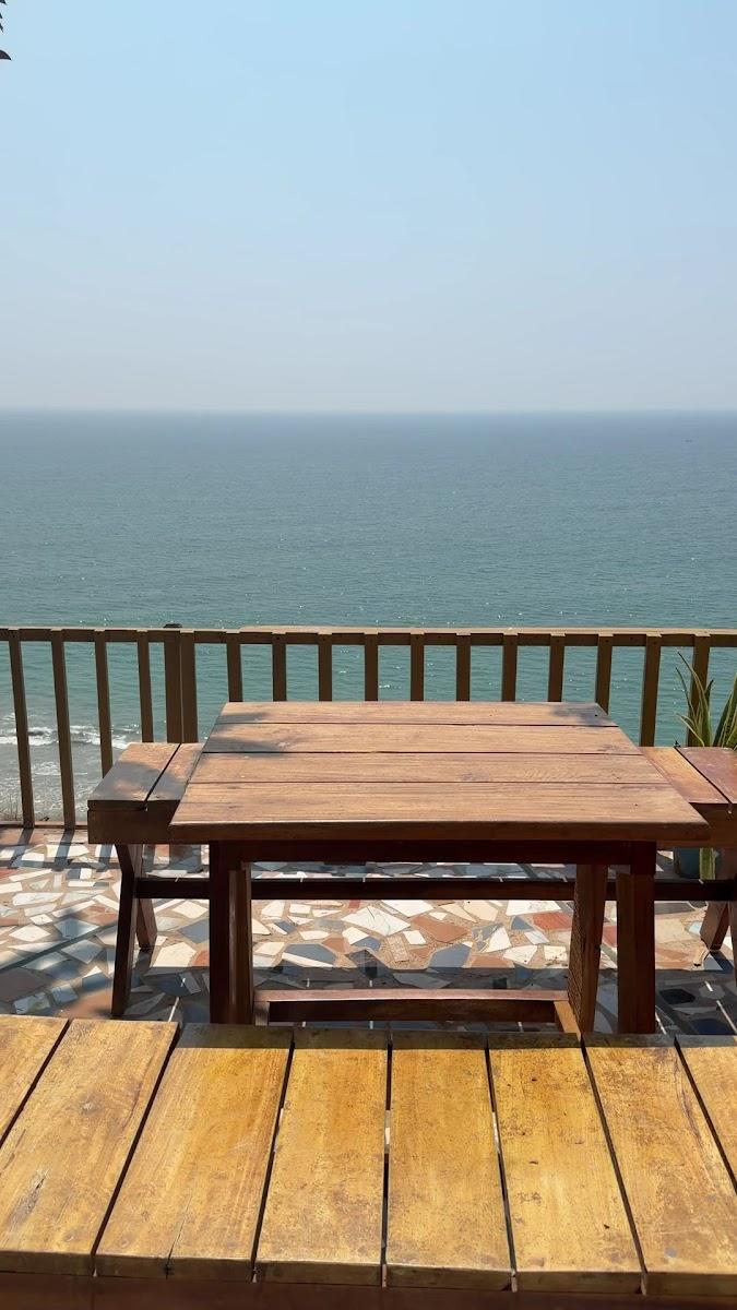 Sky Frame Beach Resort – photo 3