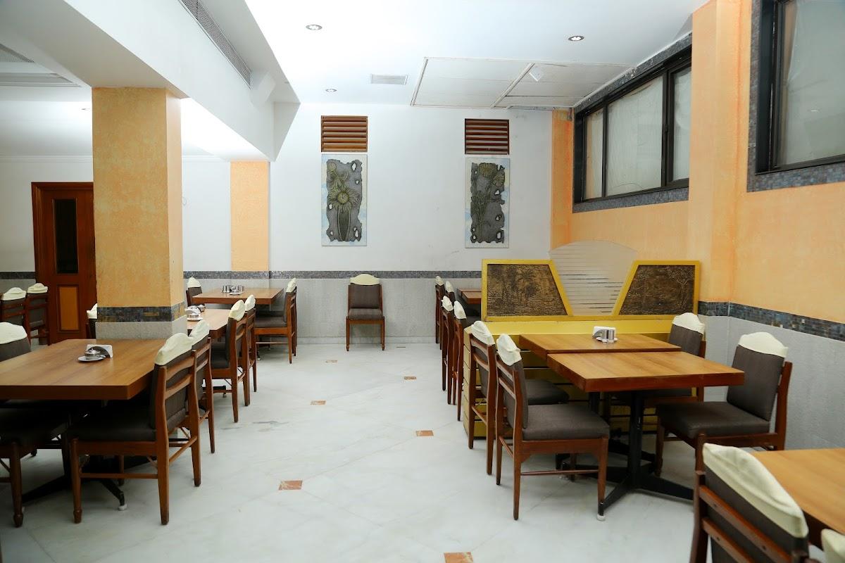 Hotel Surguru – photo 3