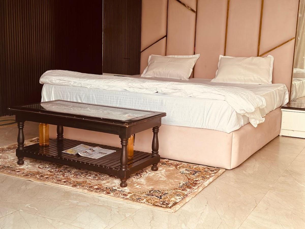 The Jungle Villa – photo 3