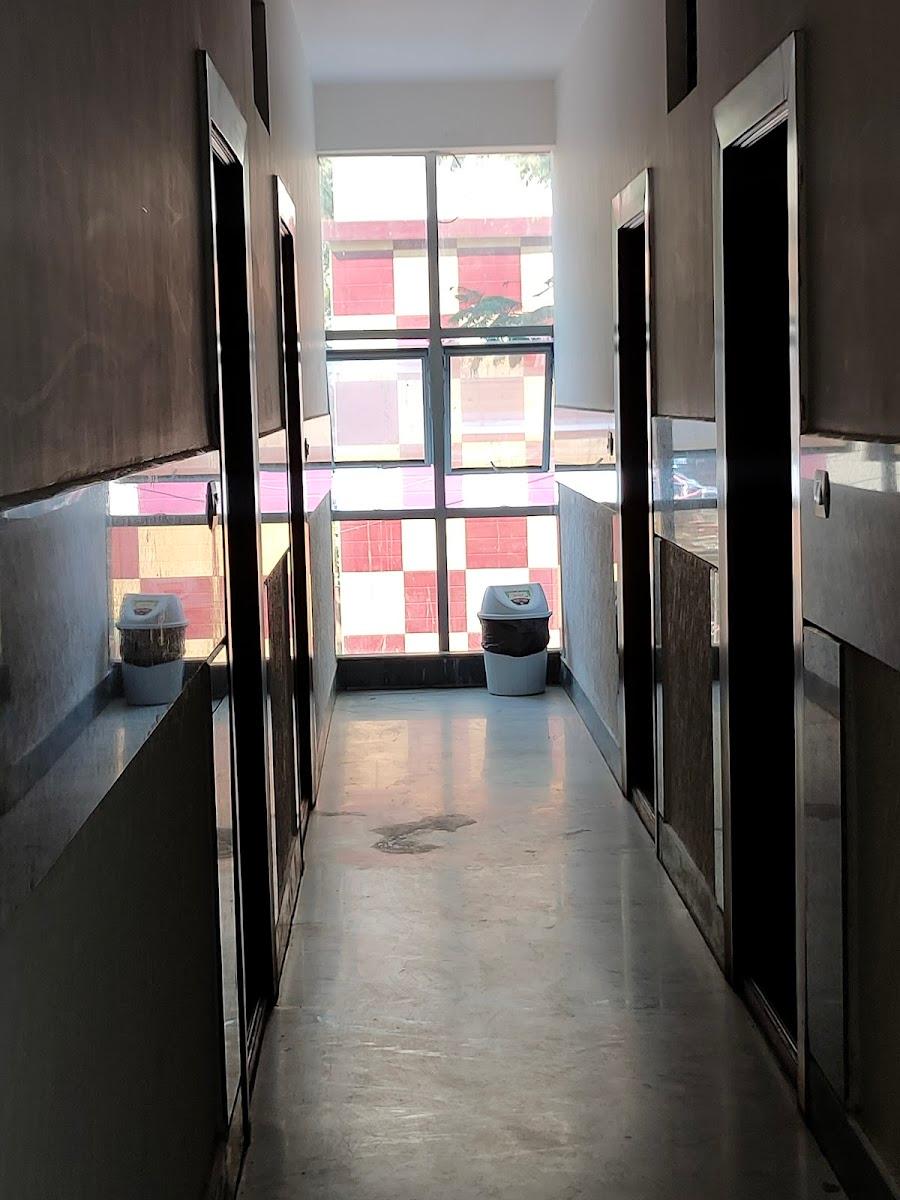 Hotel blooms Inn - Madiwala – photo 3