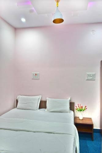 B R Inn - Bharathi Residency and Inn – photo 4