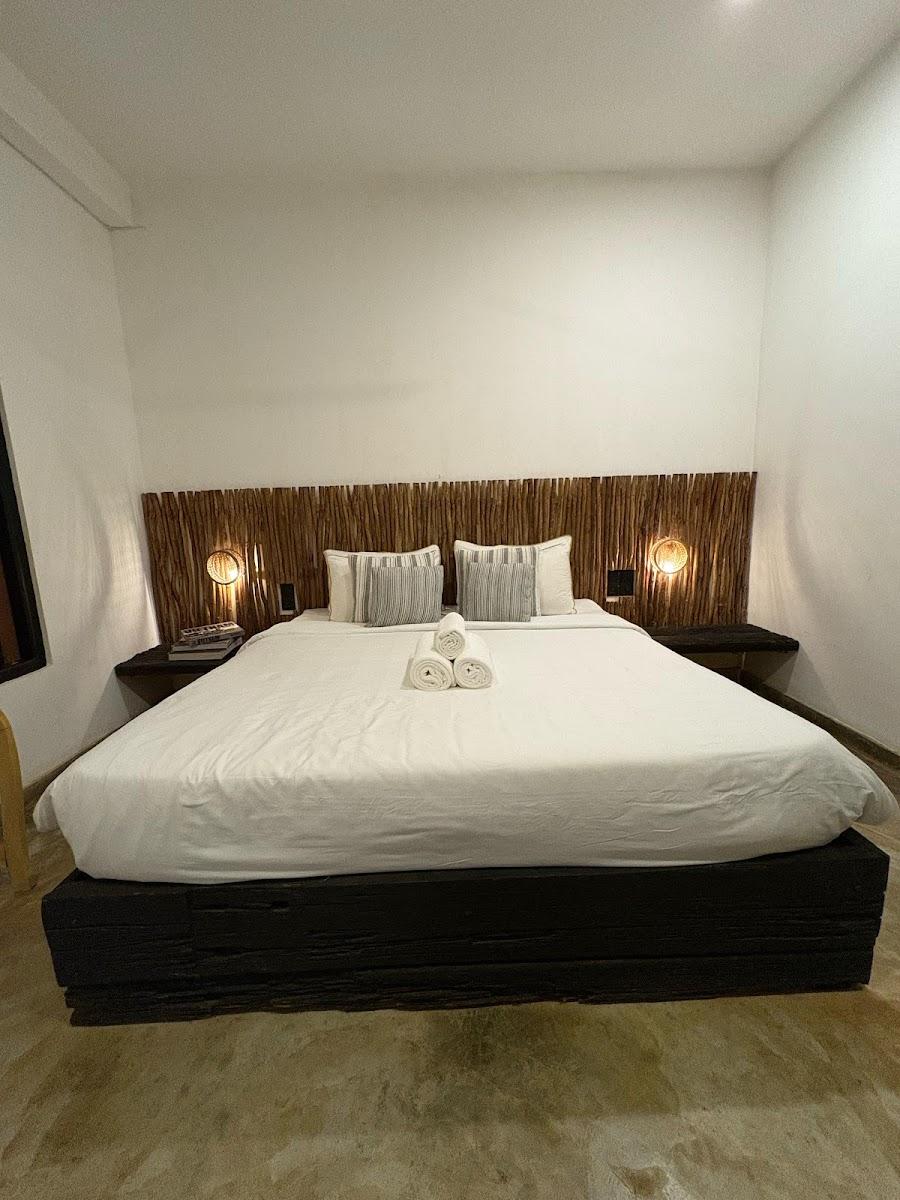 Banana Bunks Mirissa – photo 4