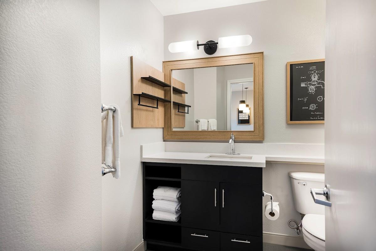 Sonesta Simply Suites Jersey City – photo 4