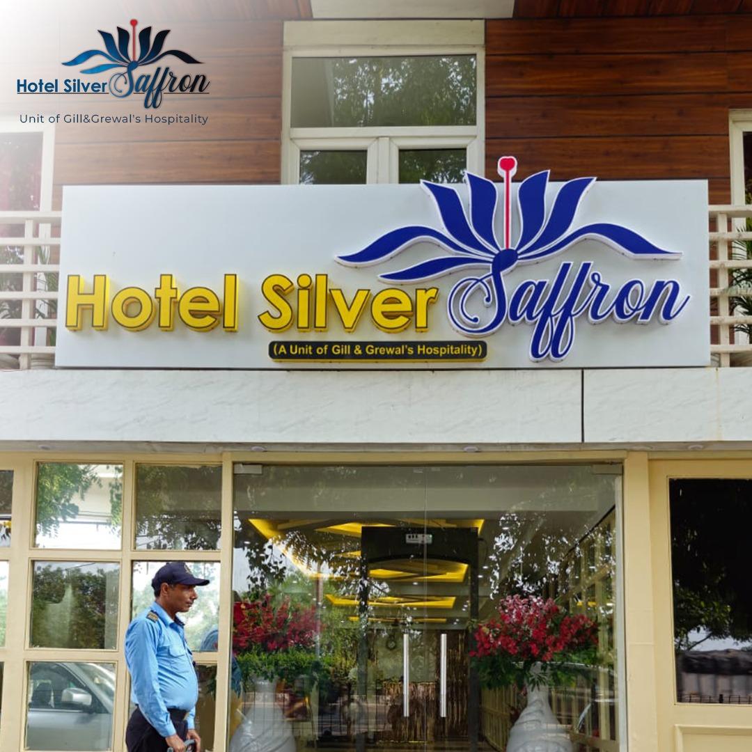 Hotel Silver Saffron Paschim Vihar New Delhi – photo 2