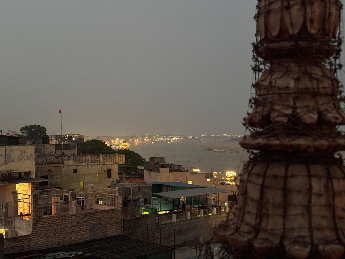 Madpackers Varanasi – photo 4