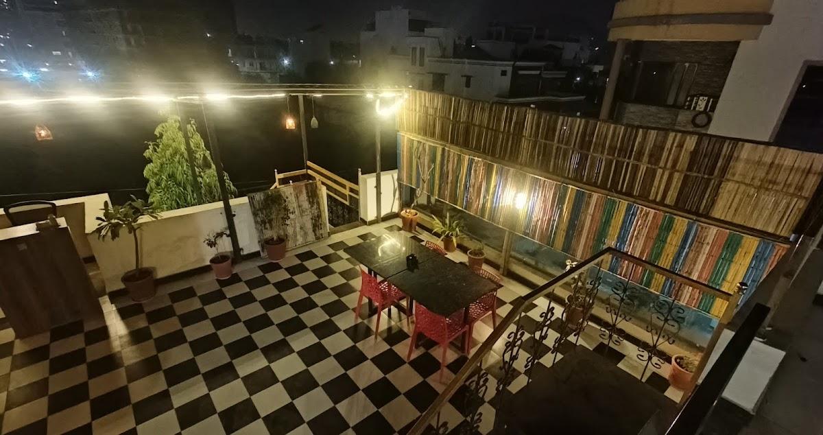 White feather homestay – photo 3