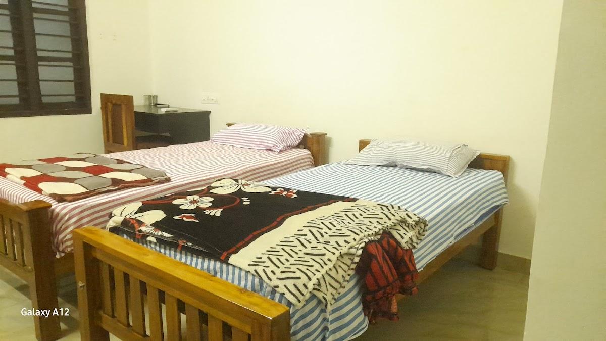 Vijaya Tourist Home – photo 3