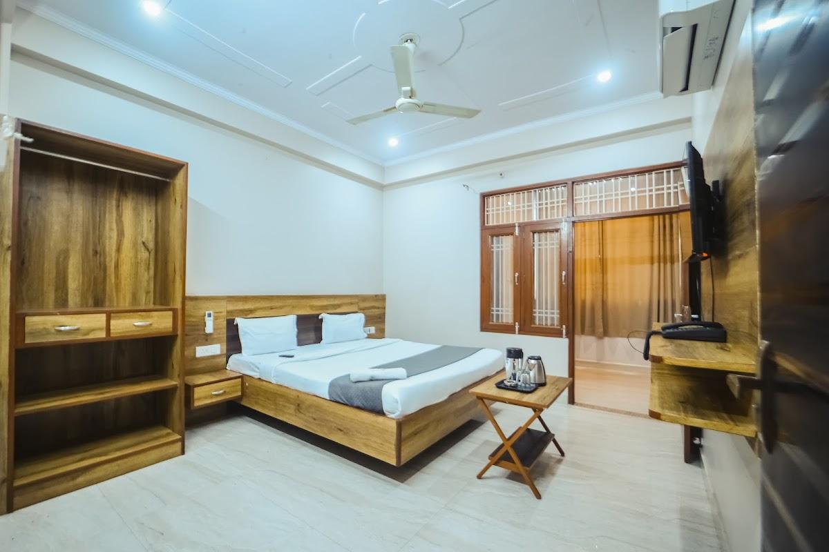 HOTEL SHIVANSH (RIICO) – photo 4