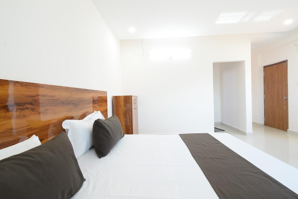 Hotel Shresta Luxury Rooms – photo 3