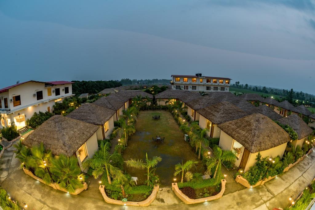 Corbett The Grand – photo 1