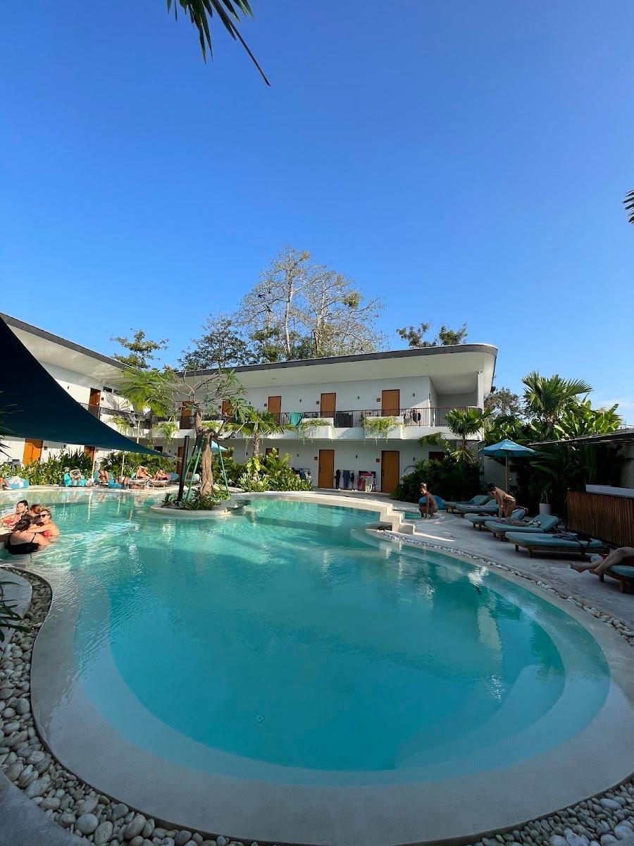 Lay Day Uluwatu Surf & Party Hostel – photo 4