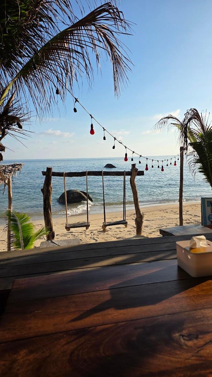Silver Beach – photo 3