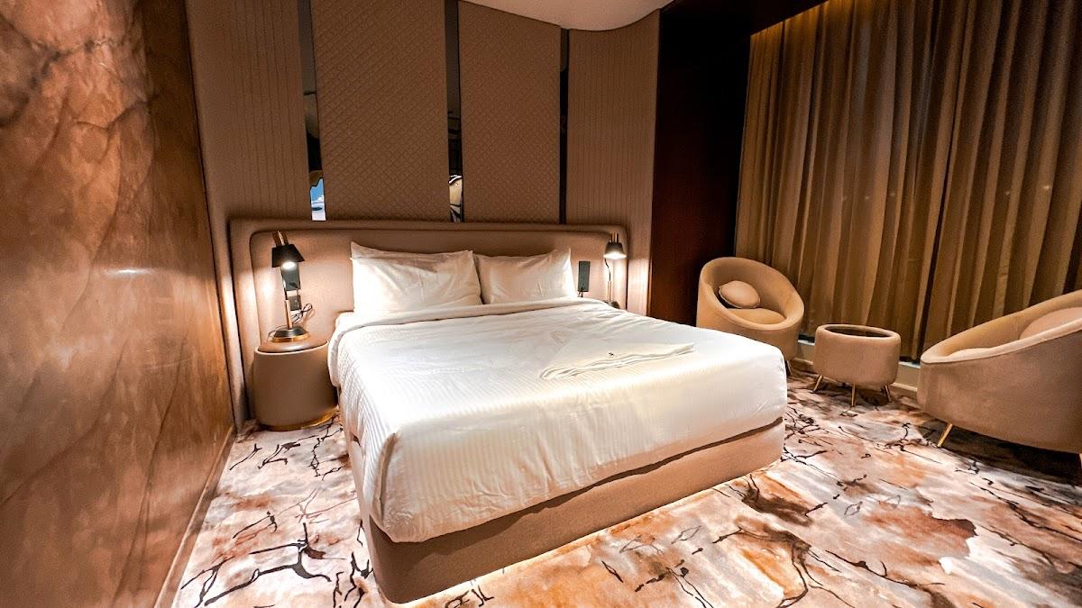 F hotels – photo 2