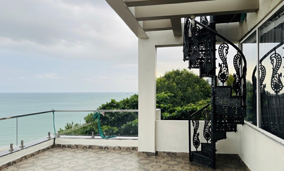 Harbor Lights Seaview Homestay – photo 2