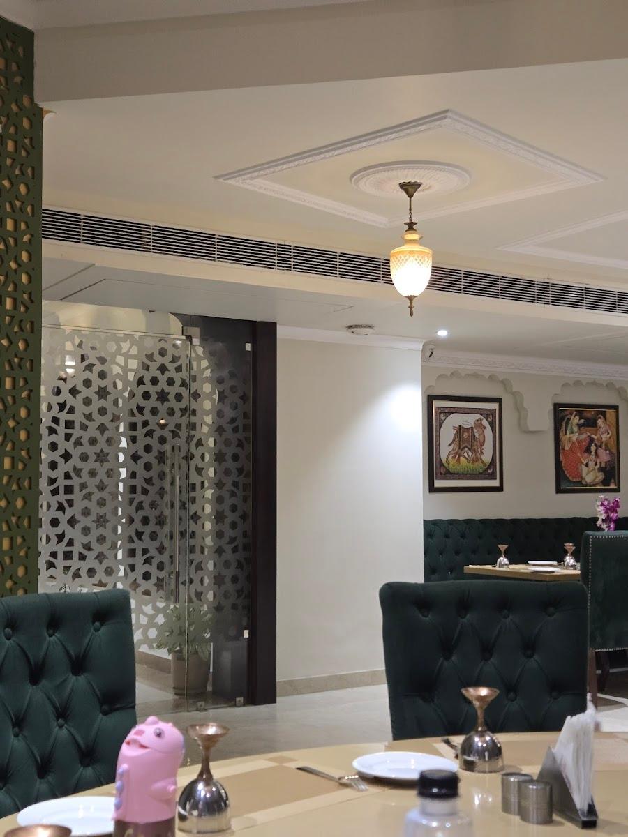 Indralok palace Hotel & Resort – photo 4