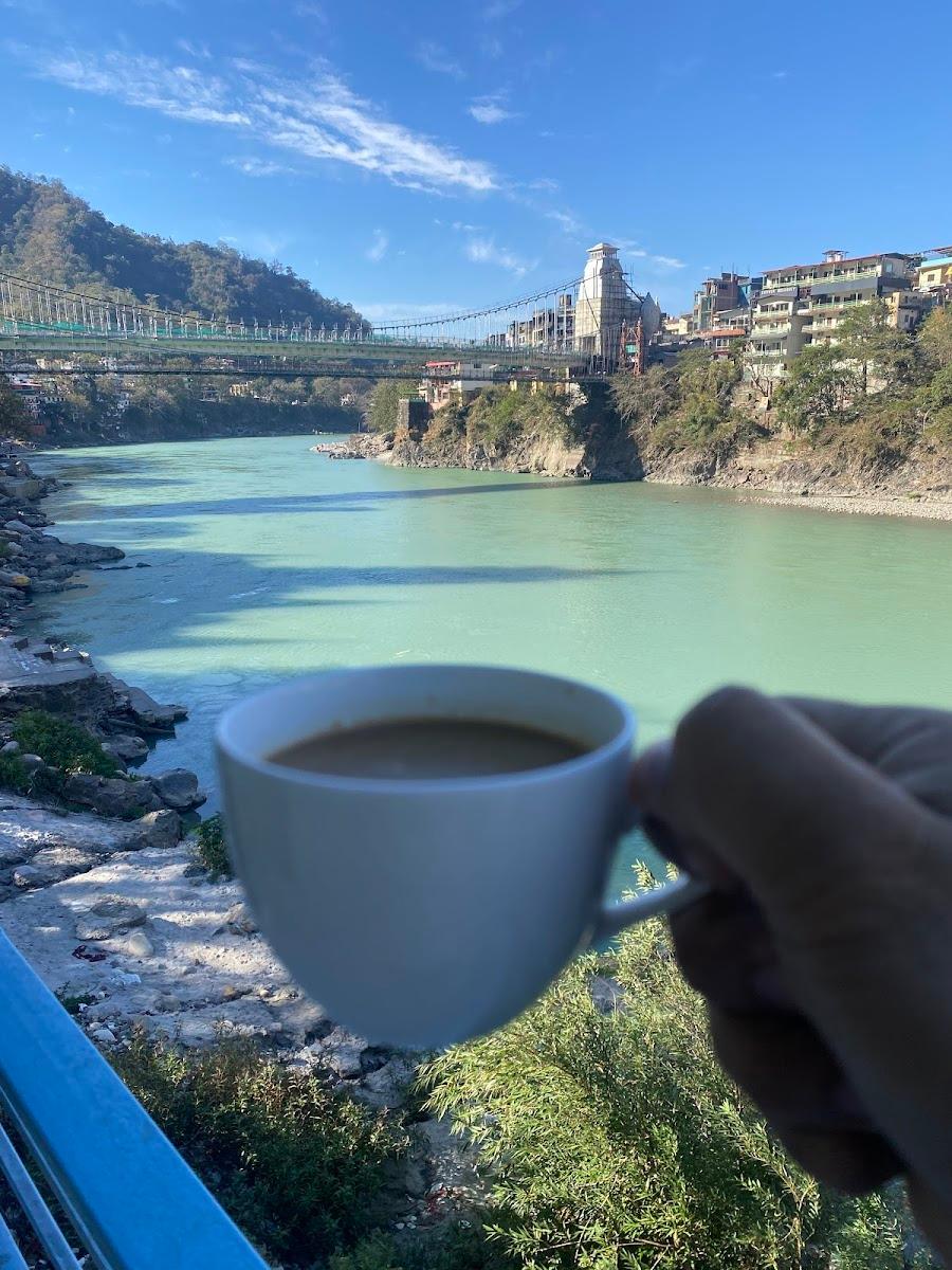 Karwaan by the Ganges – photo 4