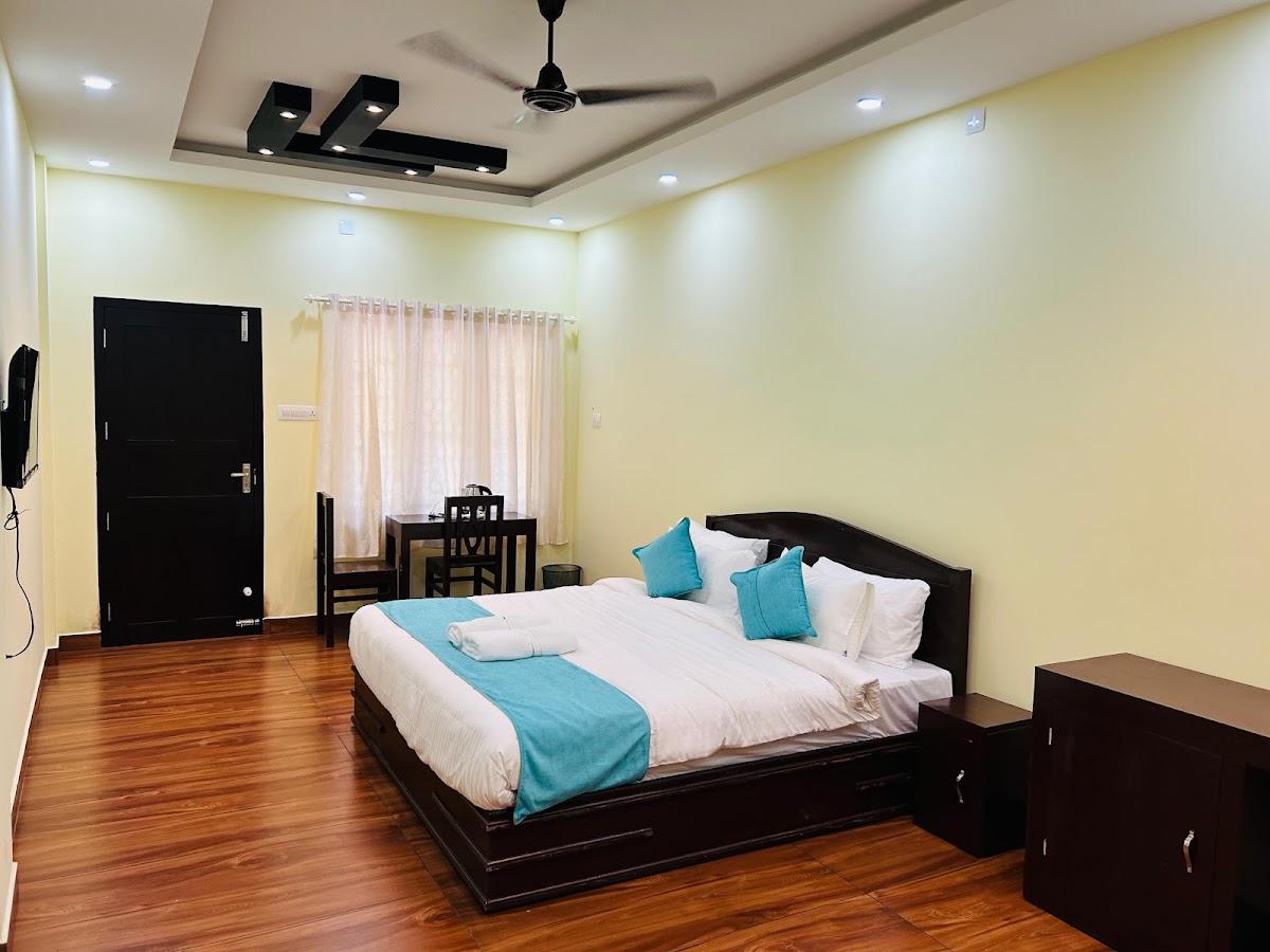 Athirappilly Inn – photo 2