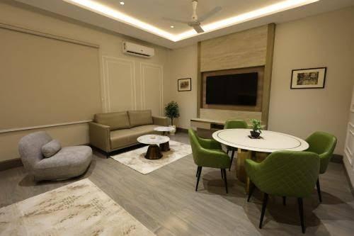 Win Hotel – photo 4