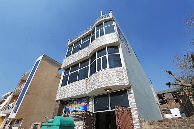 Radhika Ballabh Sadan Vrindavan Dham – photo 1