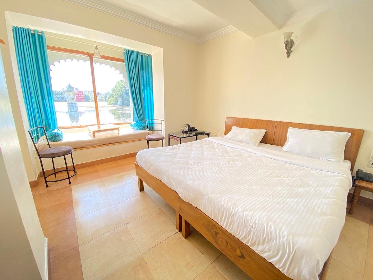 Natural Lake View Hotel – photo 4