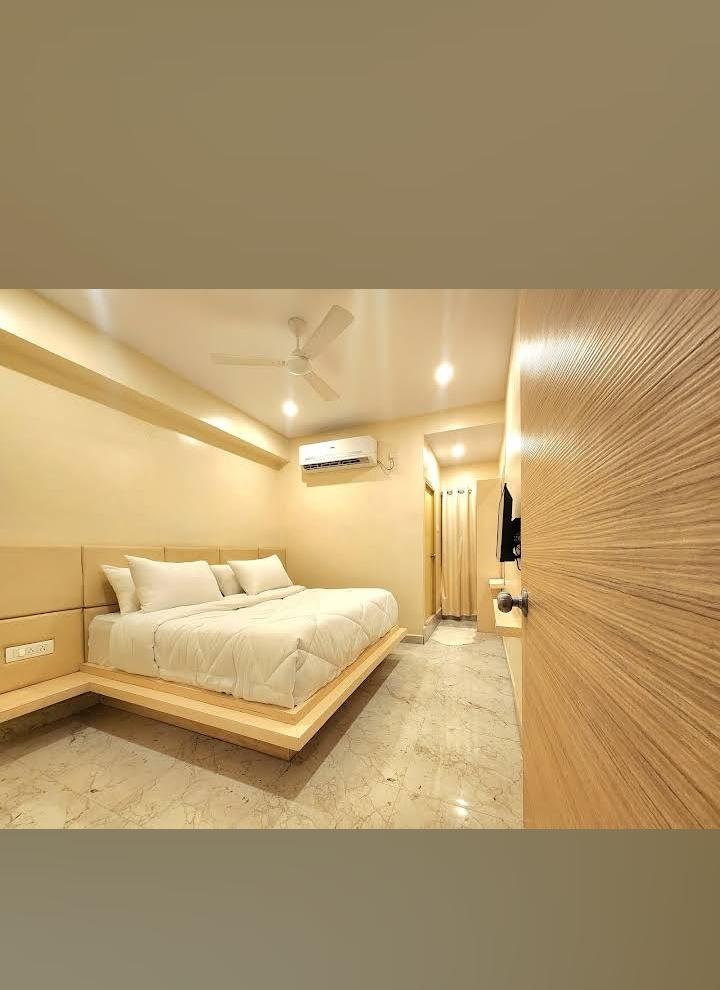 Landcorp Hotels Madhapur – photo 1