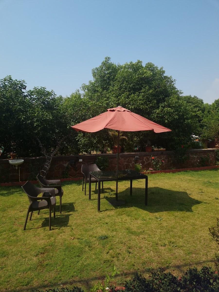Hotel Strawberry Inn – photo 4