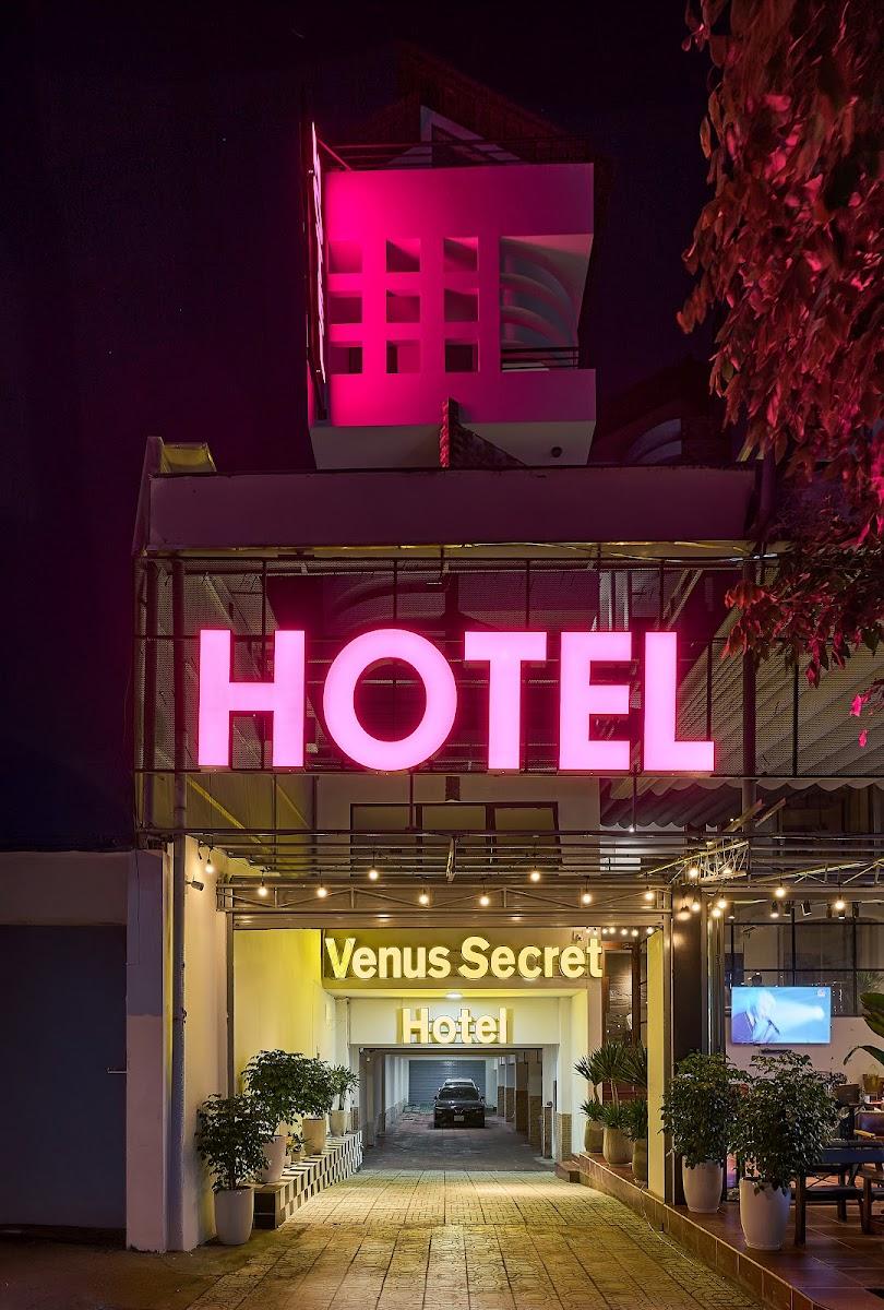 Venus Secret Hotel Bình Tân – photo 1