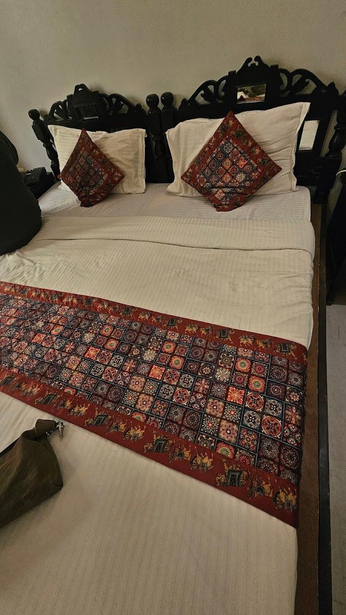 Hotel Boheda Palace by Amazing Hospitality – photo 3