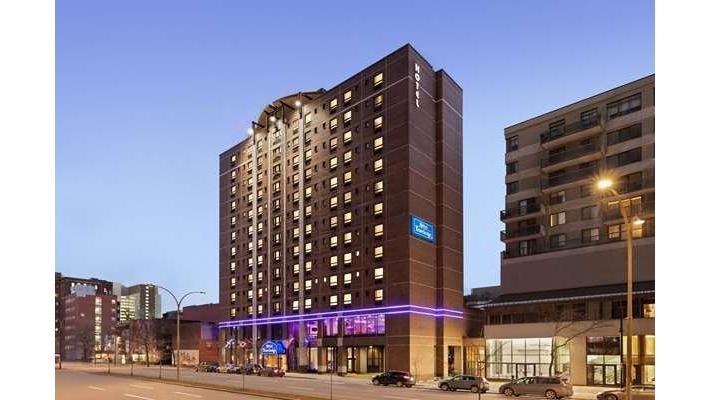 Travelodge Hotel by Wyndham Montreal Centre – photo 1