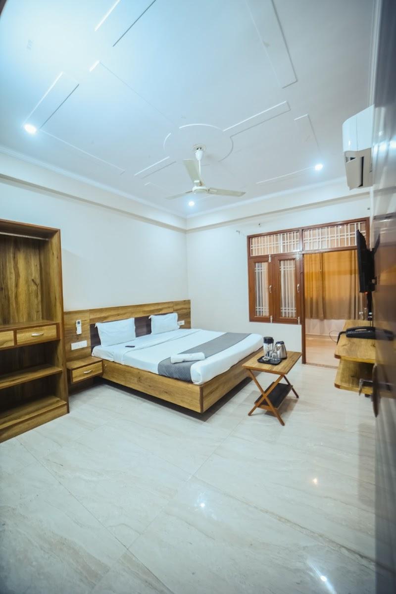 HOTEL SHIVANSH (RIICO) – photo 1