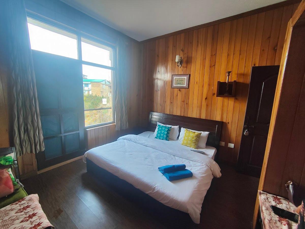 Poetry By The Hills (House Of Hive), Homestay in Ramgarh, Mukteshwar, Nainital