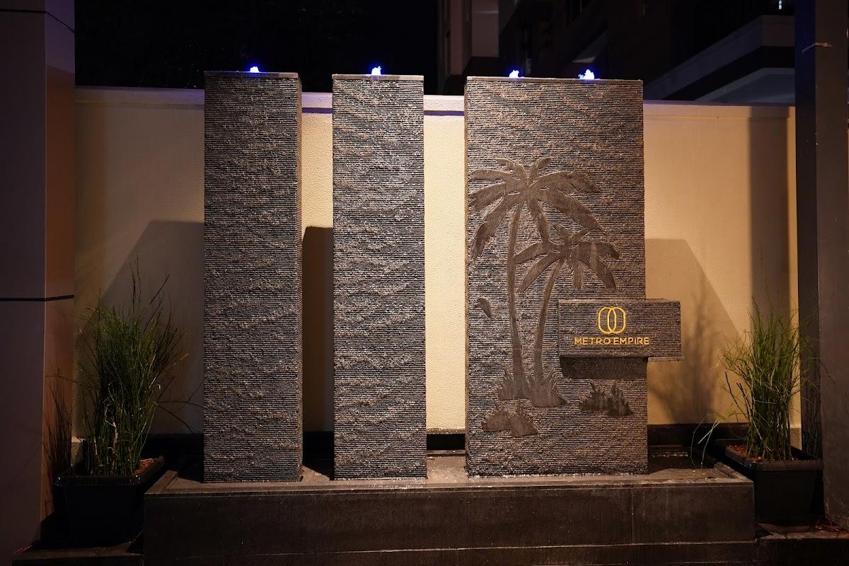 Metro Empires Hotel – photo 3