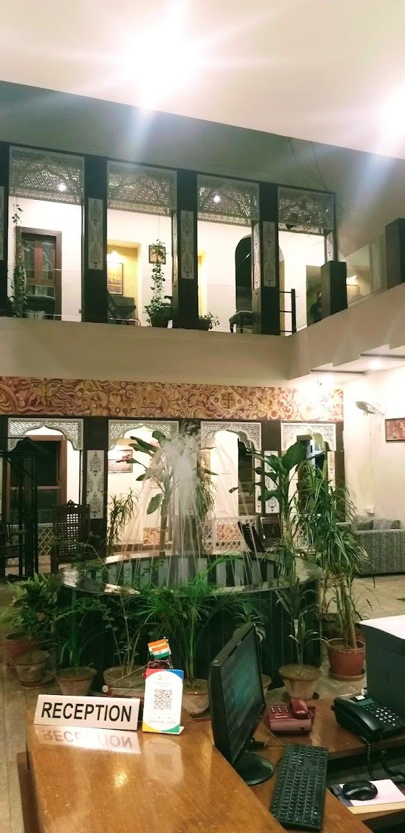 Dwivedi Hotels Sri Omkar Palace – photo 2
