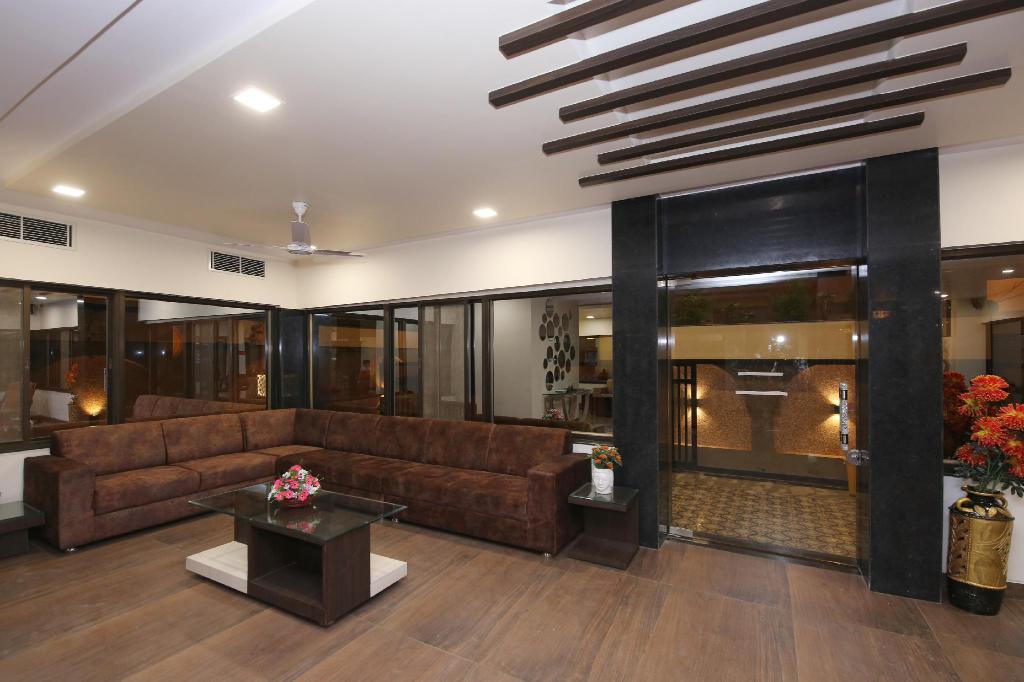 Capital O 36691 Hotel Aashirwad Inn – photo 3