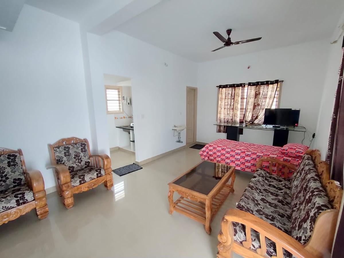 Chamundi Hill View Guest House KC layout Mysore – photo 3