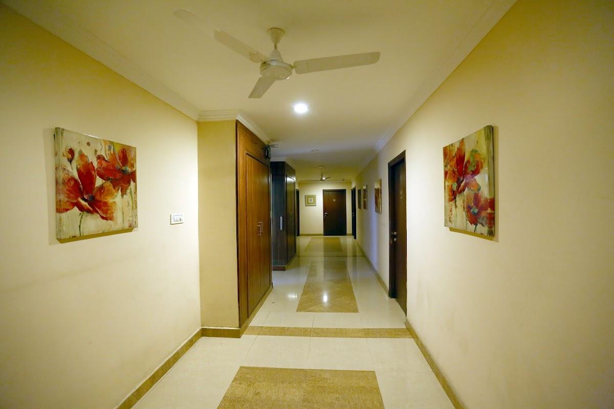 The Down Town Hotel – photo 4