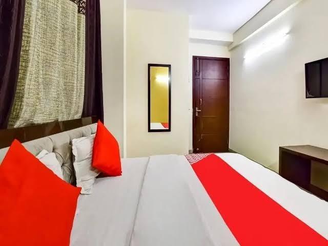 South Delhi inn - Hotel Near , Hazrat Nizamuddin Railway Station – photo 3