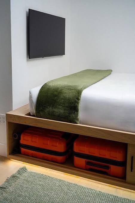 Little Charlie Hotel – photo 4