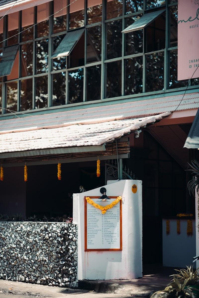 Mellow hostel & bistro – photo 1