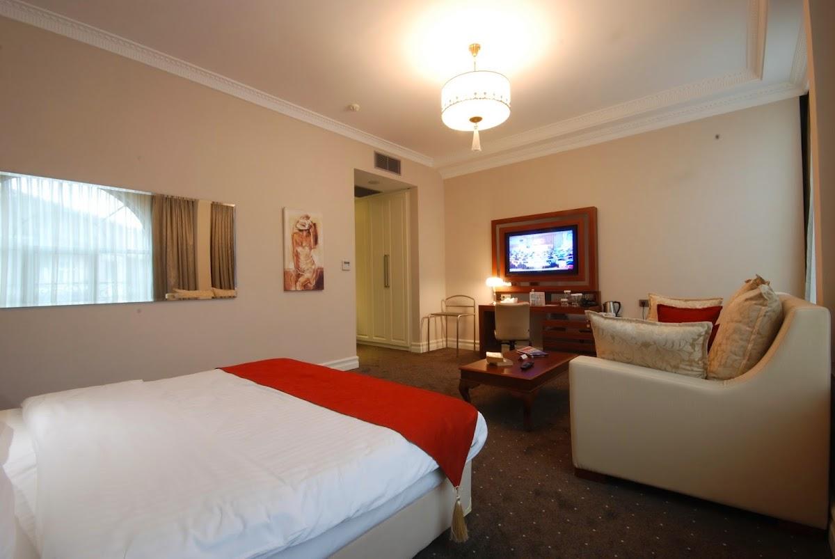 Batumi World Palace Hotel – photo 2