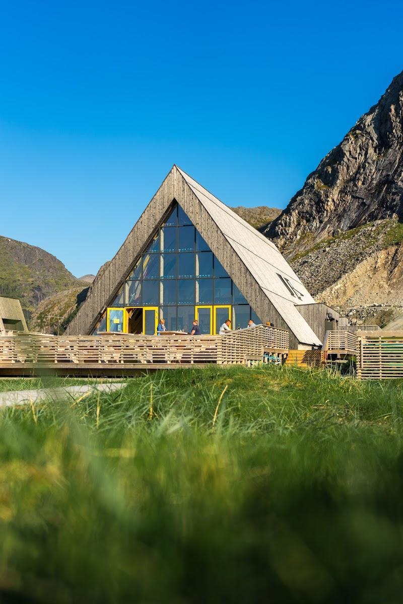 Lofoten Beach Camp – photo 1