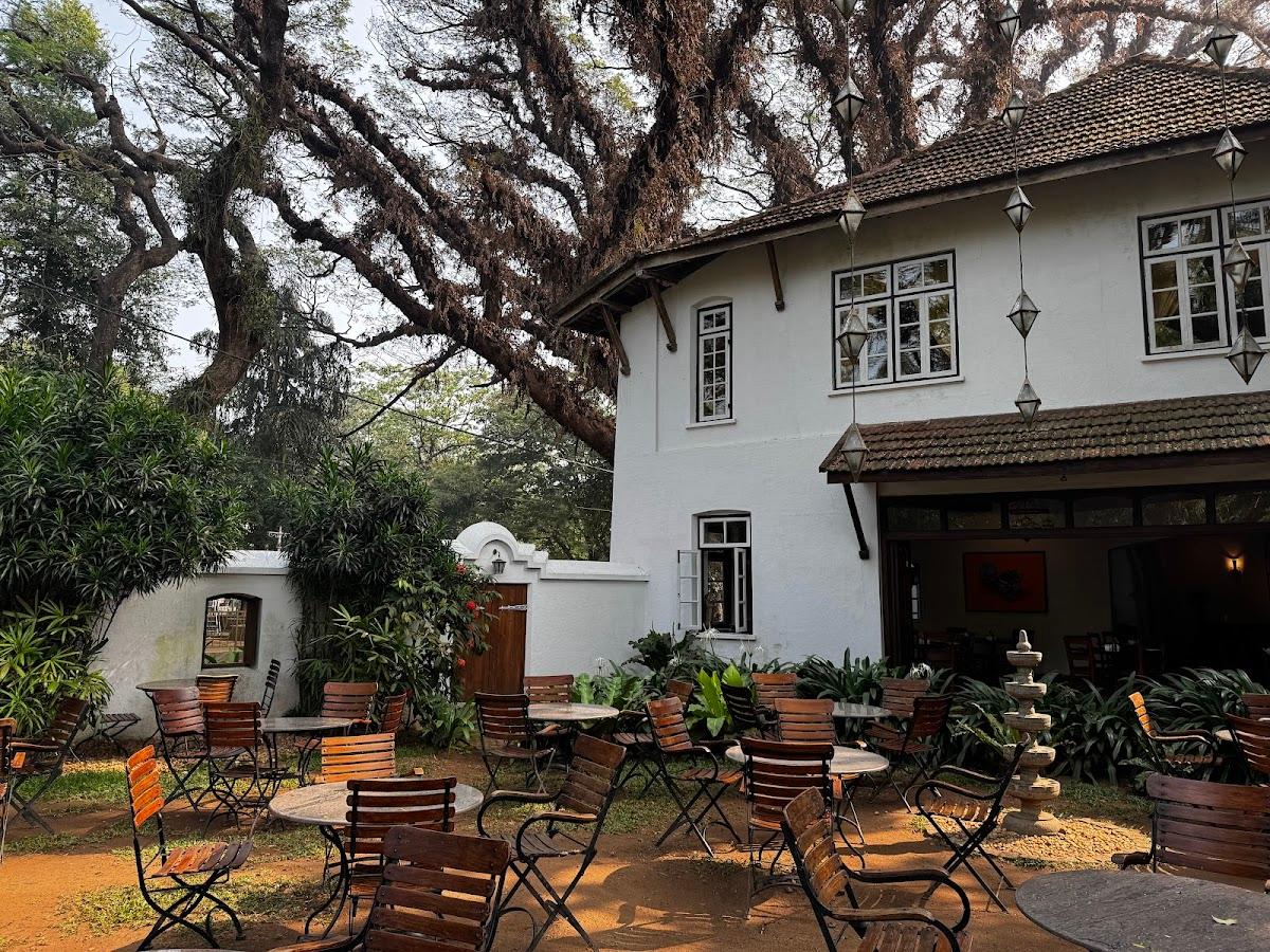 Old Harbour Hotel – photo 3