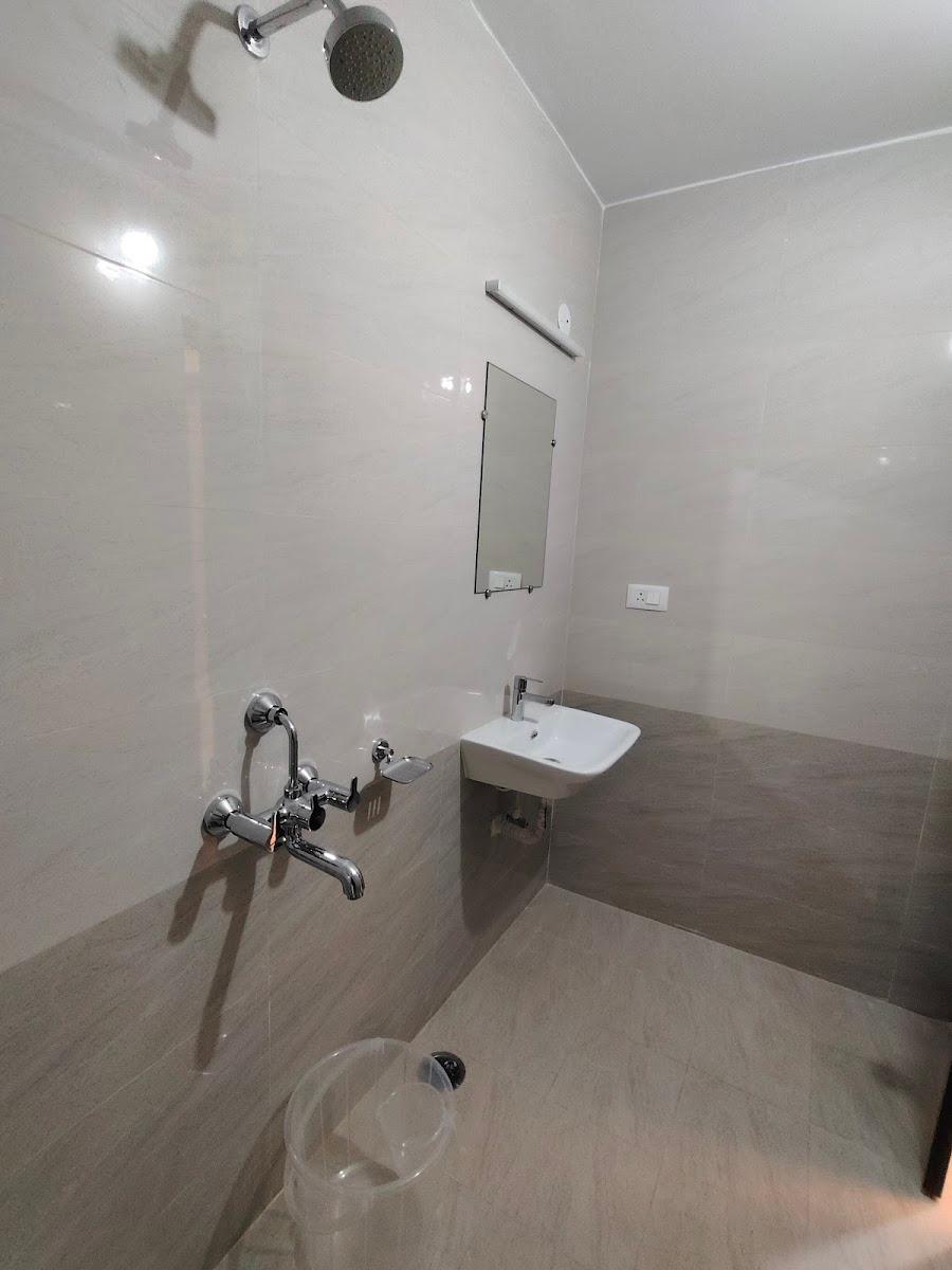 Theo suites hotel – photo 3