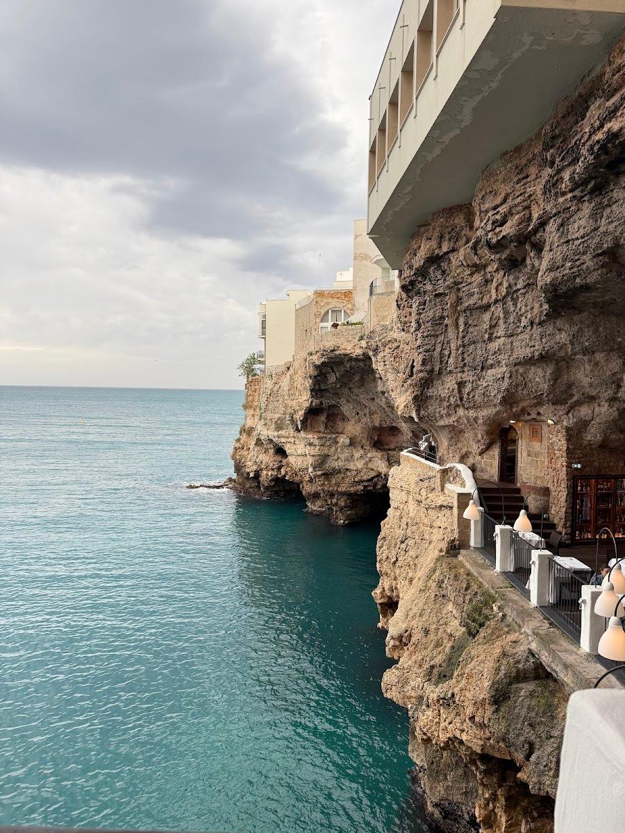 Grotta Palazzese – photo 1