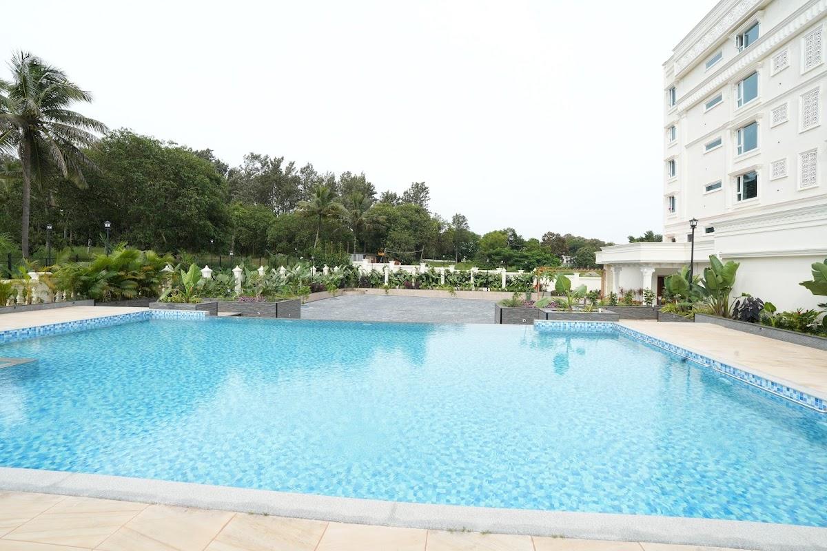 Captains Crown Hotels & Resorts – photo 1