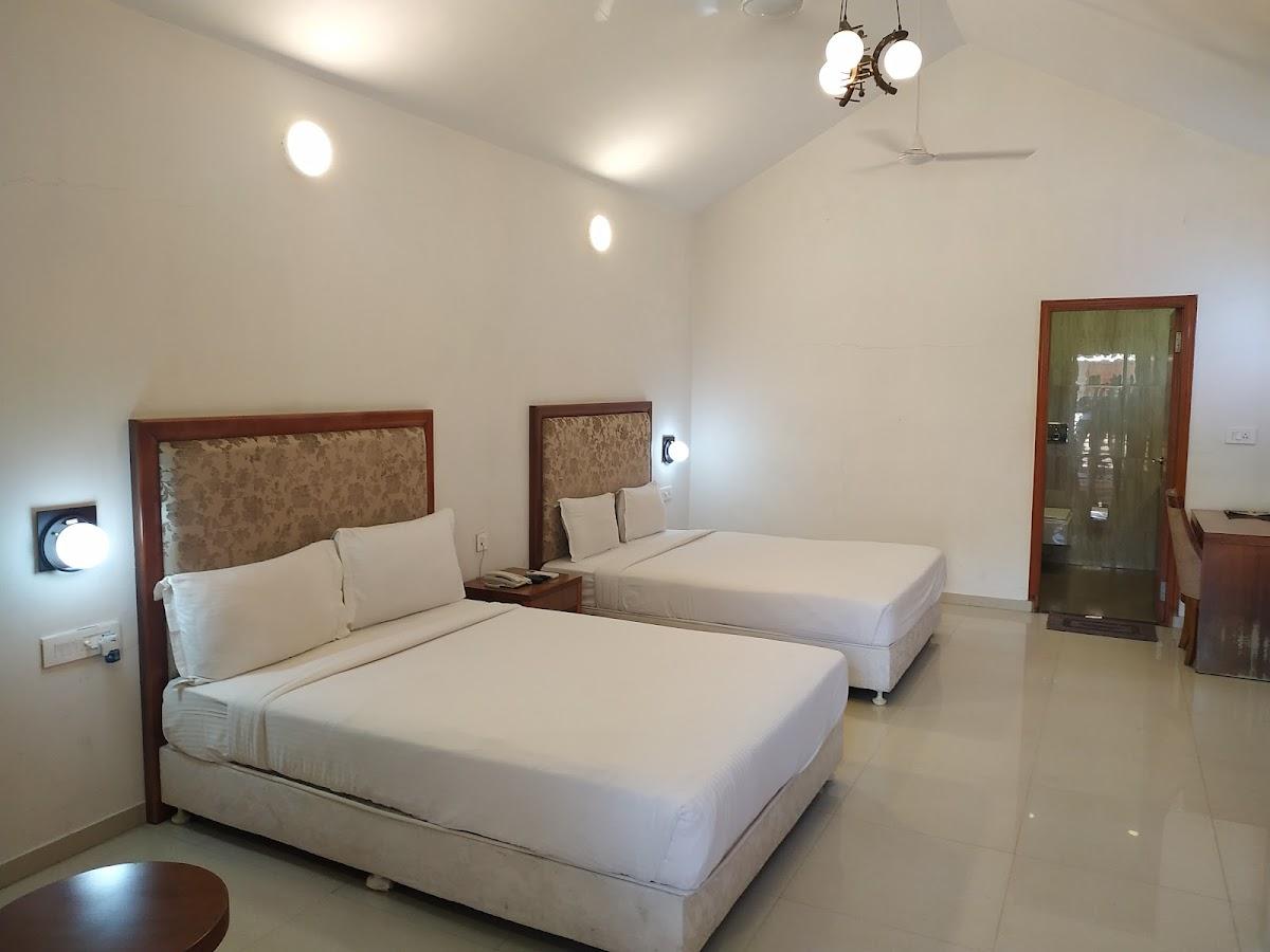 Palm Greens Club & Resort